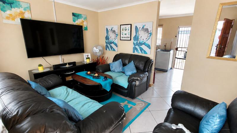 3 Bedroom Property for Sale in Vista Park Free State